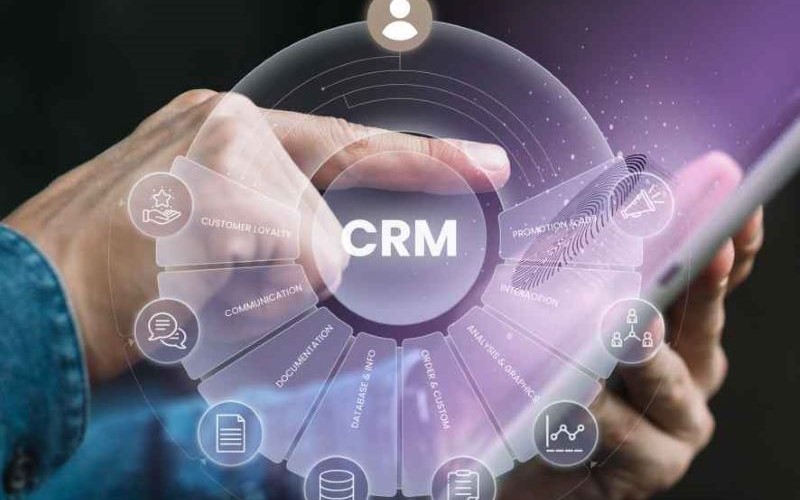 بهترین نرم افزار های مدیریت ارتباط با مشتری (CRM) کدامند؟